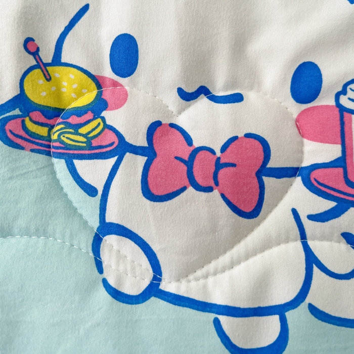 91家纺网 家纺一手货源 找家纺 昊川家纺 2025新款三丽鸥A类水洗双层纱夏被夏凉被空调被 汉堡玉桂狗