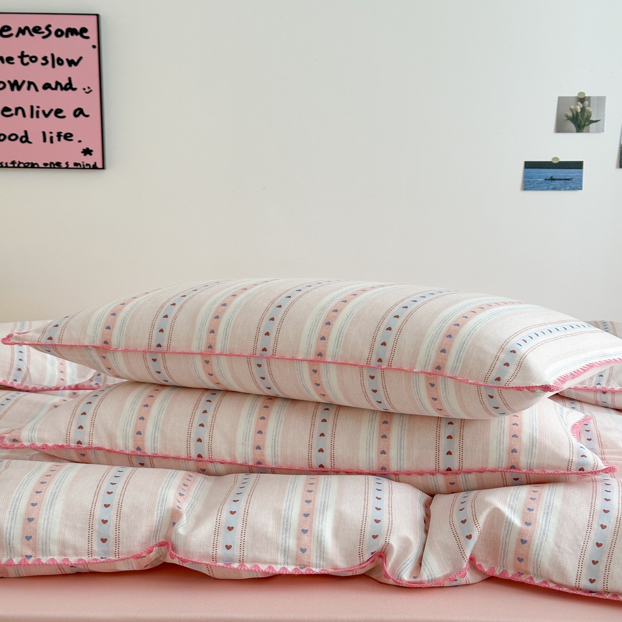 91家纺网 家纺一手货源 找家纺 2025新款工艺款全棉双层纱小清新贝壳边四件套 小心动