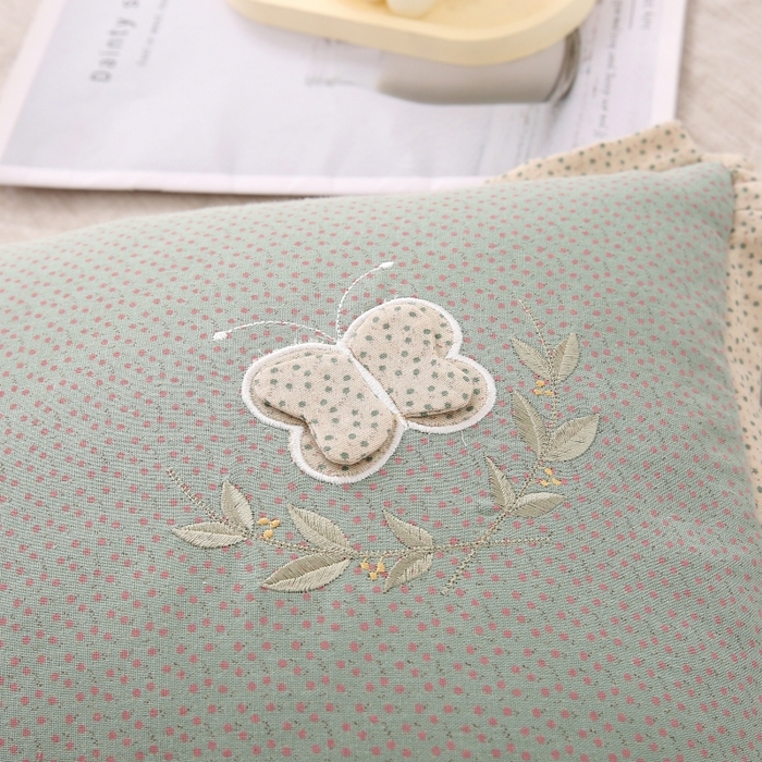 91家纺网 家纺一手货源 找家纺 珍贝家纺 2025新款A类全棉双层纱荞麦枕-蝶舞 蝶舞-绿色