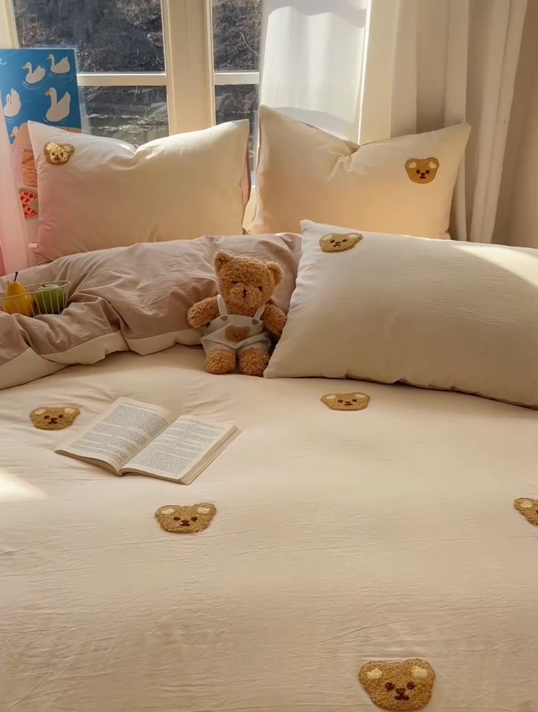 91家纺网 家纺一手货源 找家纺 慕尚家纺 2025新款春夏新款色织水洗棉毛巾绣四件套 嘟嘟熊 白