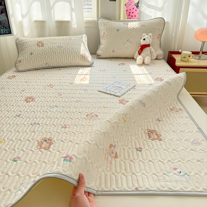 91家纺网 家纺一手货源 找家纺 慕尚家纺 2025新款小清新凉感丝乳胶席 哈哈俱乐部