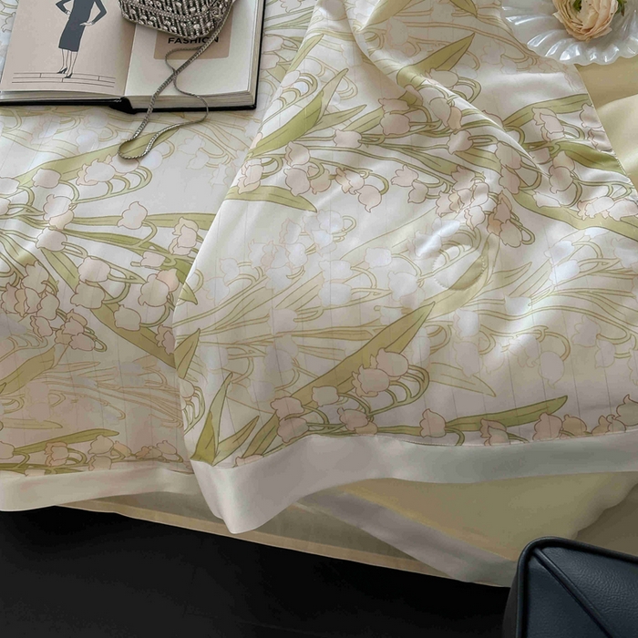 91家纺网 家纺一手货源 找家纺 茧羽世家 2025新款天丝银萃沁氧抗菌系列夏被子被芯 铃兰秘境