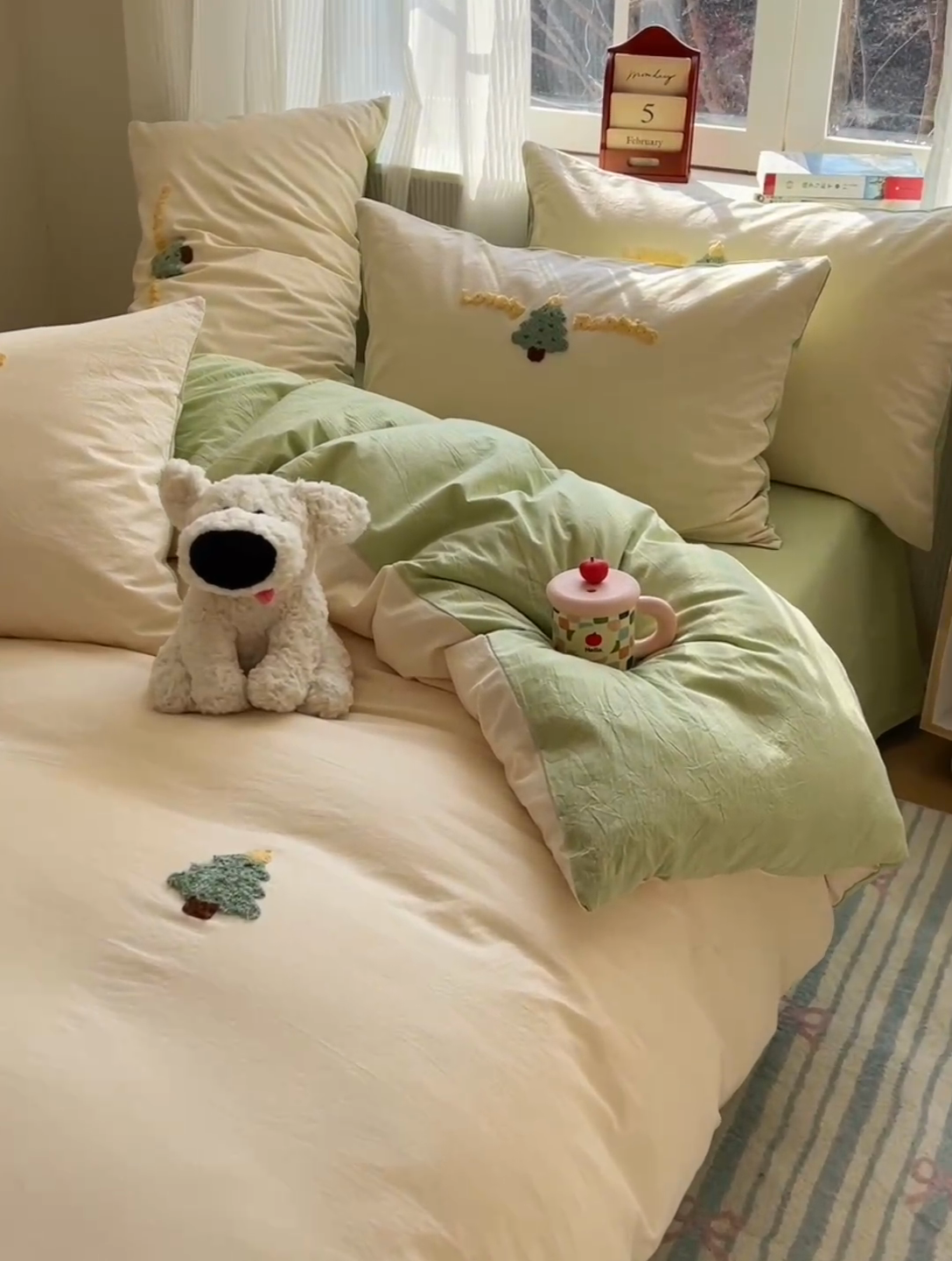 91家纺网 家纺一手货源 找家纺 慕尚家纺 2025新款春夏新款色织水洗棉毛巾绣四件套 圣诞树 绿