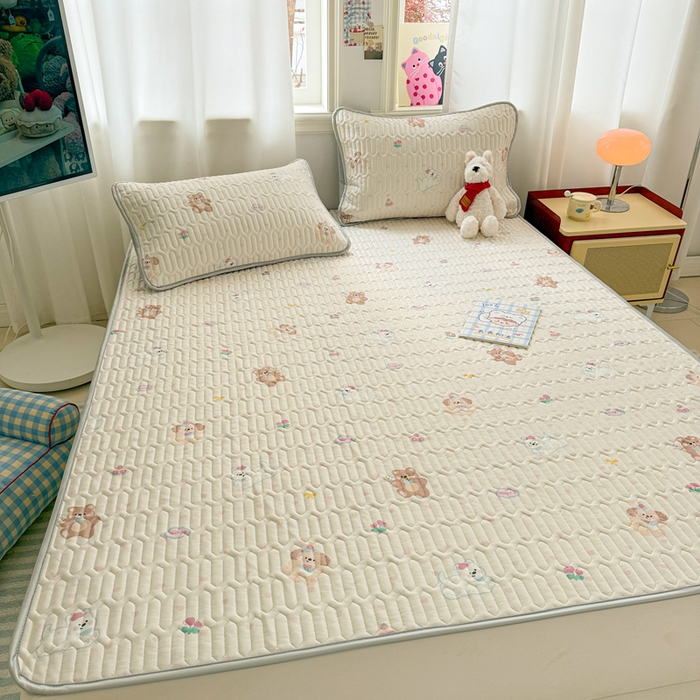 91家纺网 家纺一手货源 找家纺 慕尚家纺 2025新款小清新凉感丝乳胶席 哈哈俱乐部