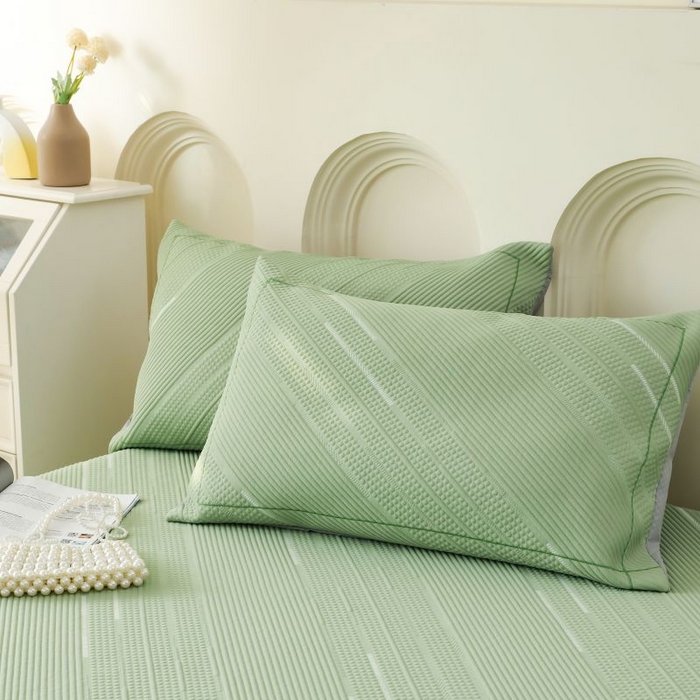 91家纺网 家纺一手货源 找家纺 2025新款亲肤流星雨冰丝席床裙 绿色