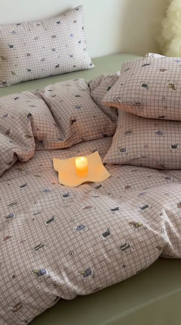 91家纺网 家纺一手货源 找家纺 2025新款全棉有氧A类母婴级双层纱印花四件套 追觅-黄