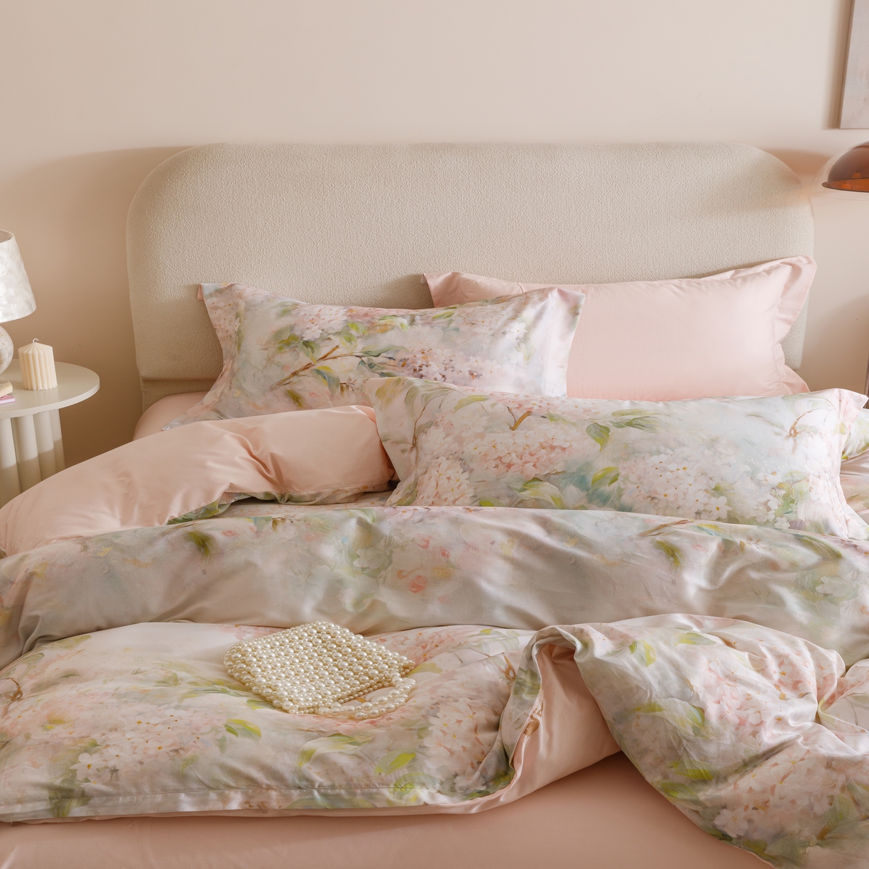 91家纺网 家纺一手货源 找家纺 2025新款【如梦令】红金裸盖棉四件套（标准号 全网控价） 花想容