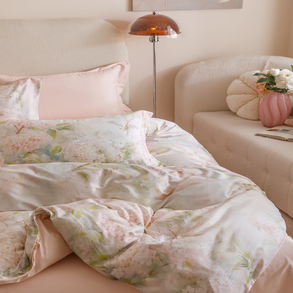 91家纺网 家纺一手货源 找家纺 2025新款【如梦令】红金裸盖棉四件套（标准号 全网控价） 花想容