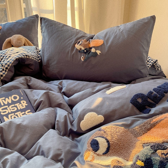 91家纺网 家纺一手货源 找家纺 慕尚家纺 2025新款春夏新款色织水洗棉毛巾绣四件套 朱迪