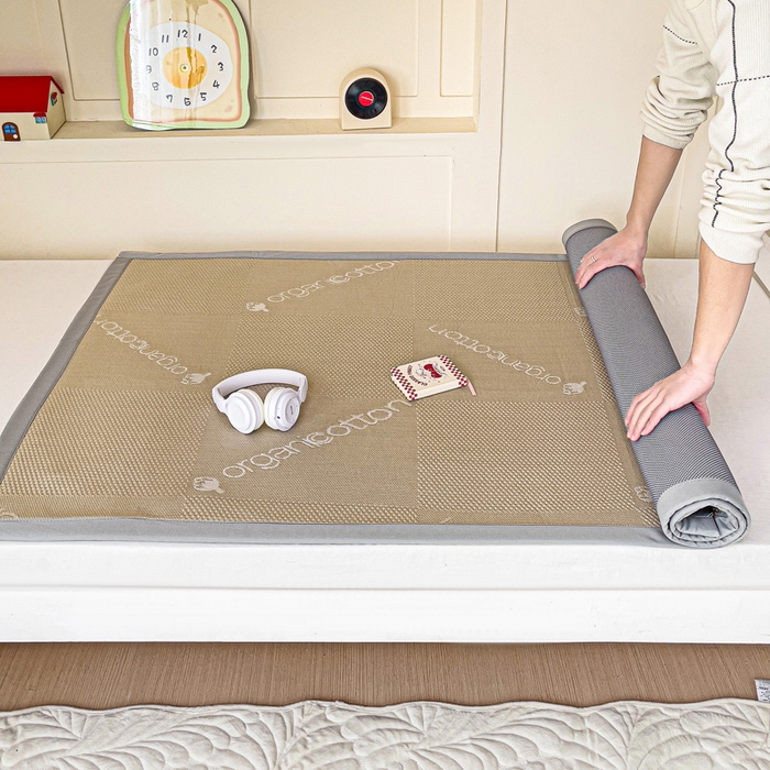 91家纺网 家纺一手货源 找家纺 富馨莱 2025新款A类480克PE凉感凉豆豆凉席三件套和单件学生款 绅士咖