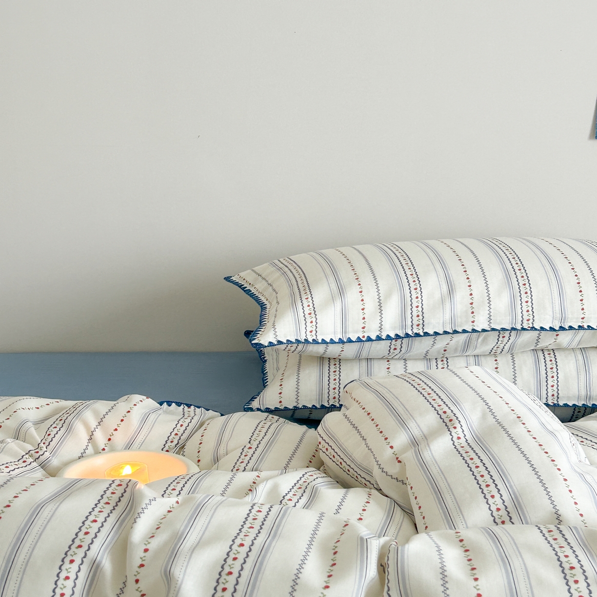 91家纺网 家纺一手货源 找家纺 2025新款工艺款全棉双层纱小清新贝壳边四件套 花韵