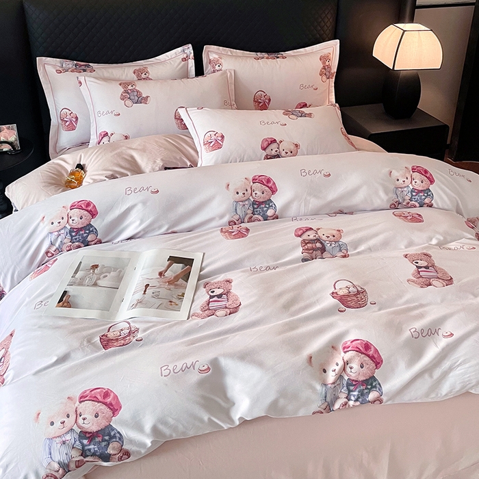 91家纺网 家纺一手货源 找家纺 金纱玉纺家纺 2025新款全棉13376数码印花四件套（礼盒包装）351A2