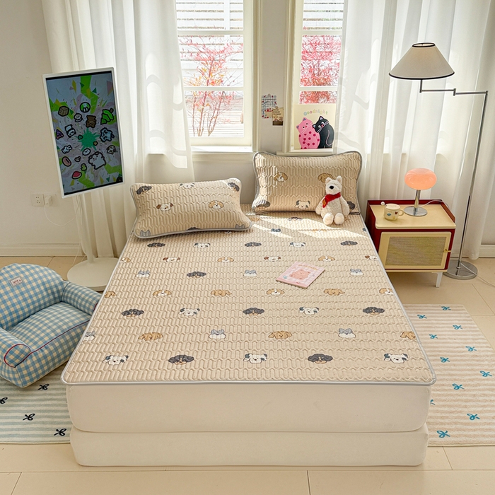 91家纺网 家纺一手货源 找家纺 慕尚家纺 2025新款小清新凉感丝乳胶席 巴克狗