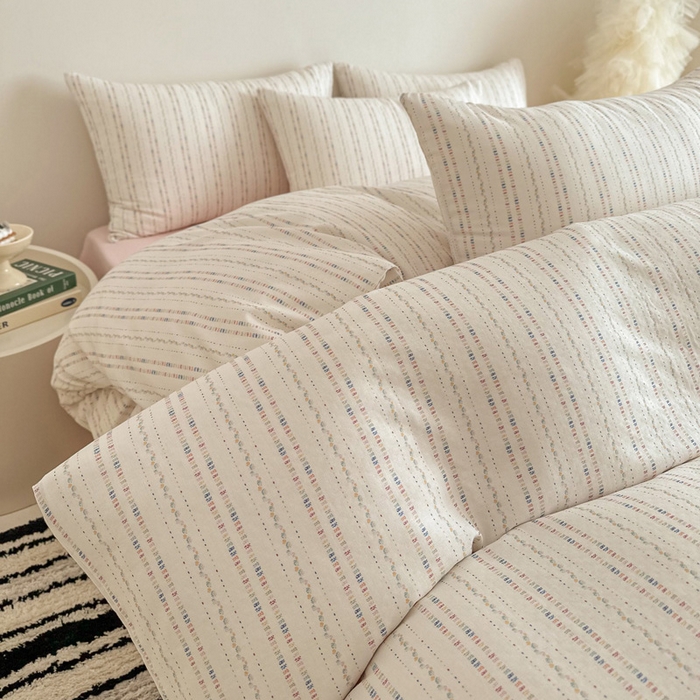 91家纺网 家纺一手货源 找家纺 塞纳 2026新款.全棉有氧双层纱四件套-场景一 绛妍-米