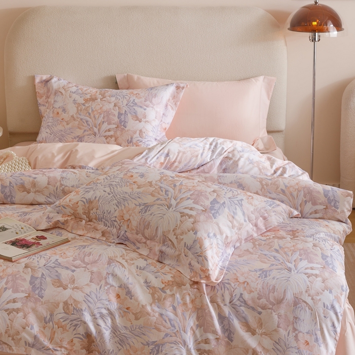 91家纺网 家纺一手货源 找家纺 2025新款全棉纯棉【如梦令】红金裸盖棉四件套【标准号全网控价（折后券后）不低于199元】 花满溪