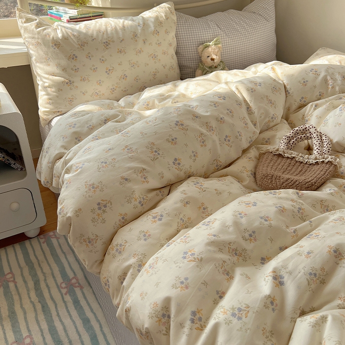 91家纺网 家纺一手货源 找家纺 瑞莱 2025全新纯棉清新小碎花四件套 蓝香清韵