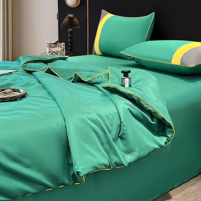 91家纺网 家纺一手货源 找家纺 梦舒羽 2025新款清凉舒适水洗冰丝双拼亮钻夏被四件套 双拼亮钻松石绿