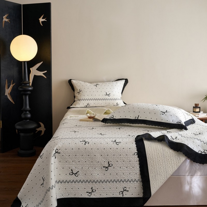 91家纺网 家纺一手货源 找家纺 漫仙阁家纺 2025新款热卖法式花边款加厚床盖床盖三件套 法式蝴蝶