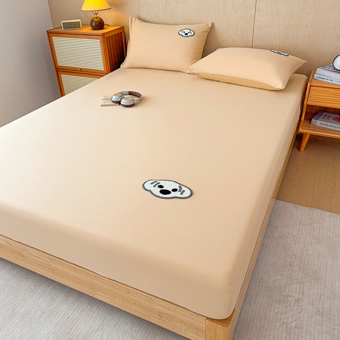 91家纺网 家纺一手货源 找家纺 澳梵家居 2025新款A类全棉毛巾绣床笠 小白-粉玉