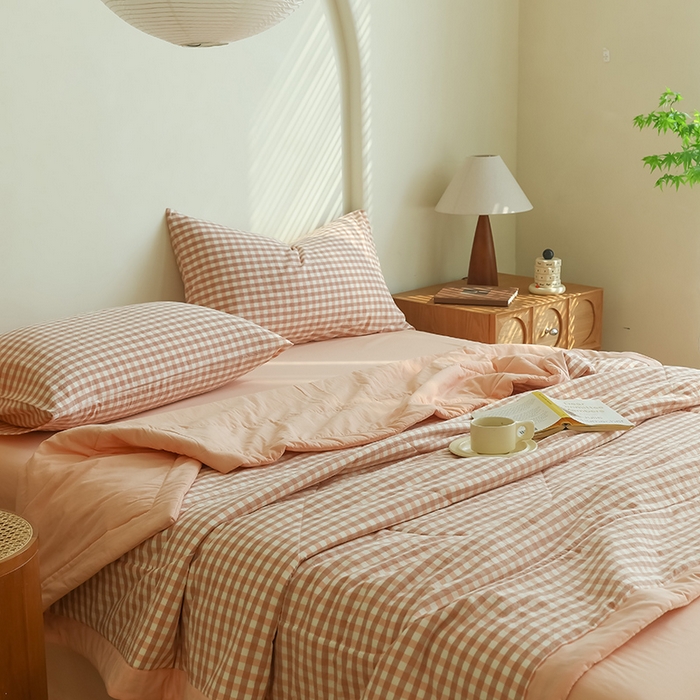 91家纺网 家纺一手货源 找家纺 雯雨家纺 2025新款A类无印风里外全棉纯棉水洗棉新疆棉花夏被夏凉被空调被 玉小格