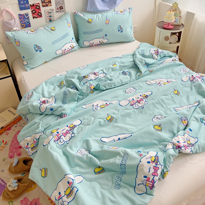 91家纺网 家纺一手货源 找家纺 昊川家纺 2025新款三丽鸥A类水洗双层纱夏被夏凉被空调被 汉堡玉桂狗