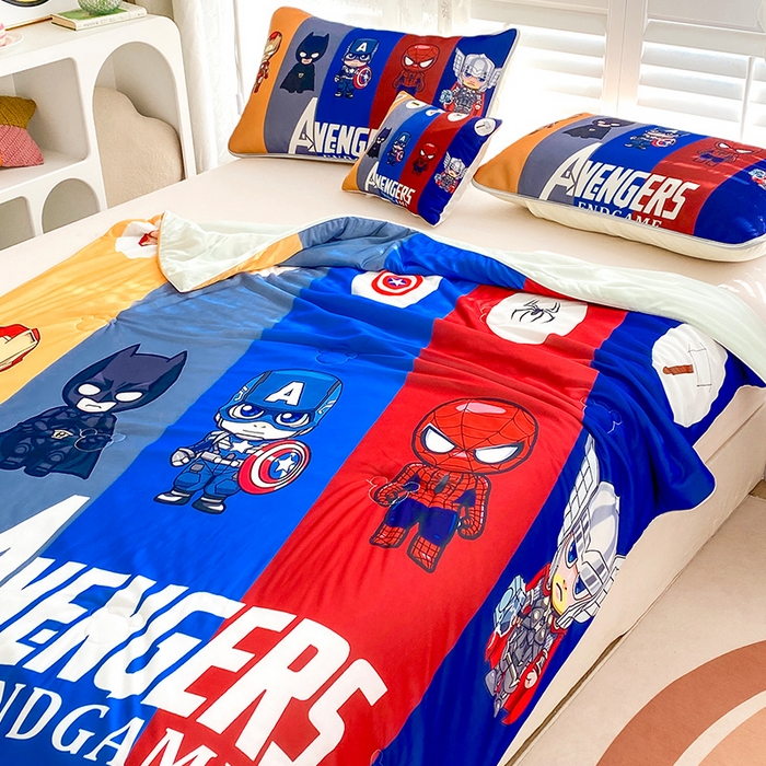 91家纺网 家纺一手货源 找家纺 ds生活馆 2025新款A类大版卡通凉感丝夏被 超级英雄