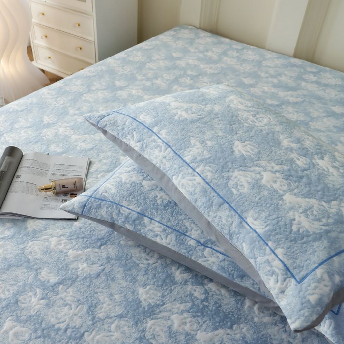 91家纺网 家纺一手货源 找家纺 2025新款玫瑰亲肤冰丝席床裙 蓝色