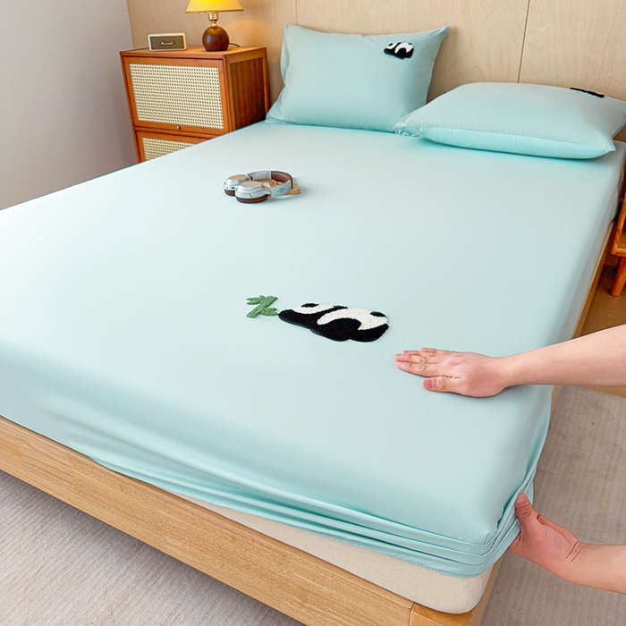 91家纺网 家纺一手货源 找家纺 澳梵家居 2025新款A类全棉毛巾绣床笠 熊猫-水蓝