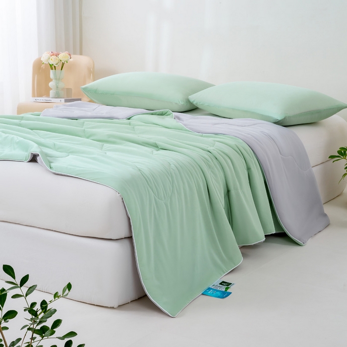 91家纺网 家纺一手货源 找家纺 好梦来家纺（原锦茂家纺） 2026新款印花凉感丝抗菌夏被 绿拼灰