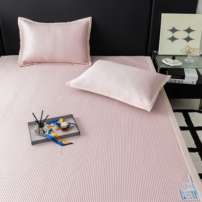 91家纺网 家纺一手货源 找家纺 安哆啦家纺 2025新款480克高端PE冰豆豆软凉席 华夫格-樱花粉