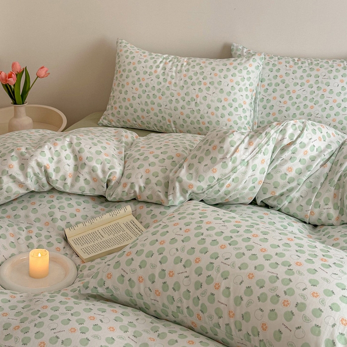 91家纺网 家纺一手货源 找家纺 2025新款全棉有氧A类母婴级双层纱印花四件套 大橘大利-绿