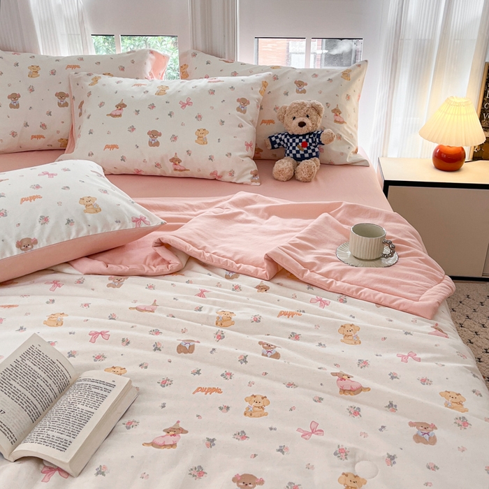 91家纺网 家纺一手货源 找家纺 一加一 2025新款A棉B水洗棉大豆夏被四件套 酷卡小狗