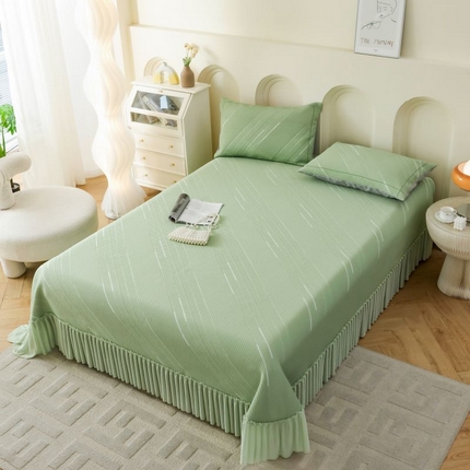 2025新款亲肤流星雨冰丝席床裙 绿色