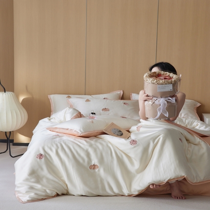 风向标家纺  2025新款奥地利进口60s兰精天丝拼边款（风格一） 草间南瓜