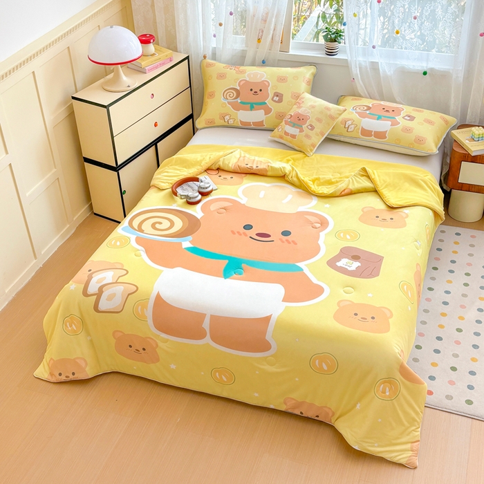 91家纺网 家纺一手货源 找家纺 ds生活馆 2025新款A类大版卡通凉感丝夏被 黄油小熊