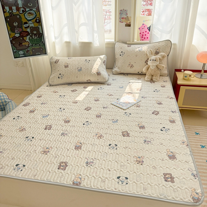 91家纺网 家纺一手货源 找家纺 慕尚家纺 2025新款小清新凉感丝乳胶席 吖咪兔