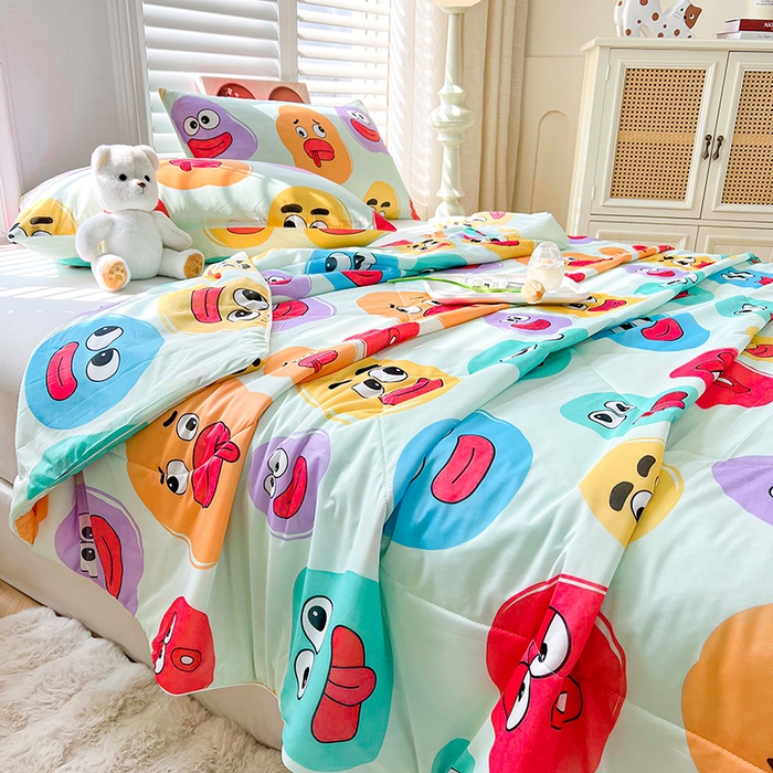 91家纺网 家纺一手货源 找家纺 好梦来家纺（原锦茂家纺） 2025新款印花凉感丝抗菌夏被 缤纷涂鸦