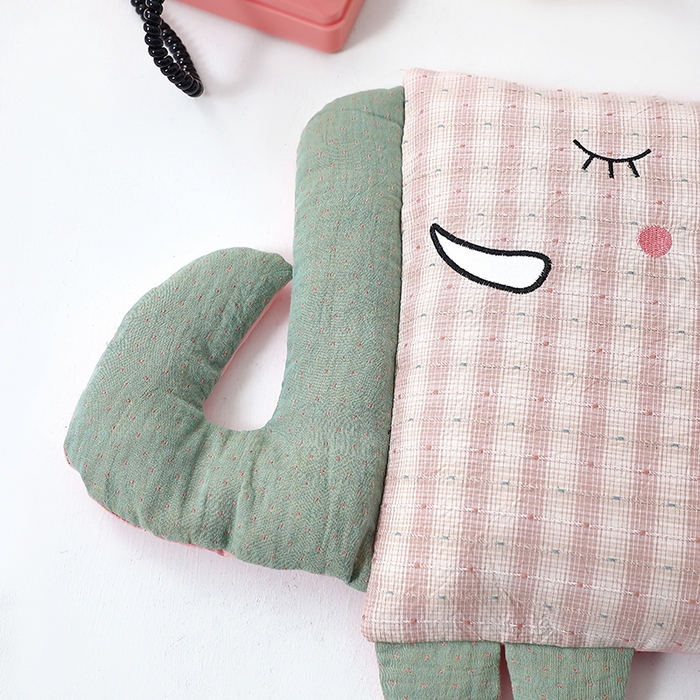 91家纺网 家纺一手货源 找家纺 其乐枕芯 2025新款全棉纯棉卡通小象荞麦枕枕头枕芯 绿小象30x50cm/只
