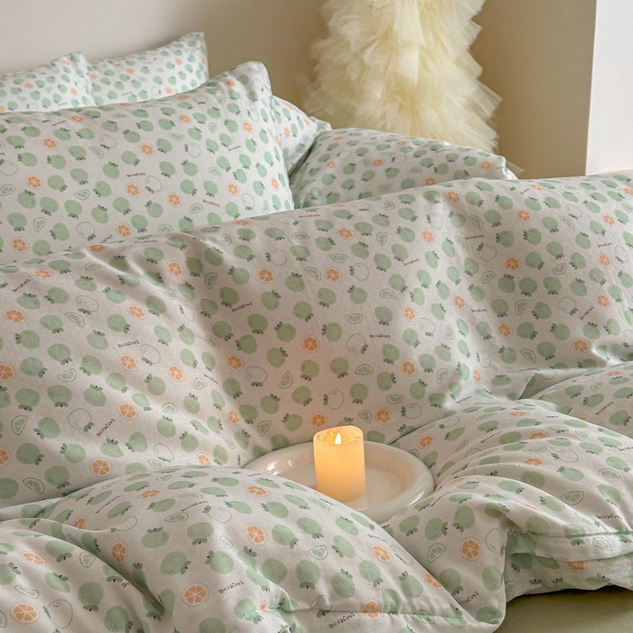 91家纺网 家纺一手货源 找家纺 2025新款全棉有氧A类母婴级双层纱印花四件套 大橘大利-绿