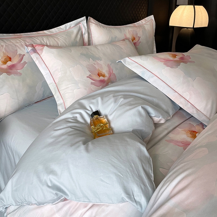 91家纺网 家纺一手货源 找家纺 金纱玉纺家纺 2025新款全棉13376数码印花四件套（礼盒包装）404A2