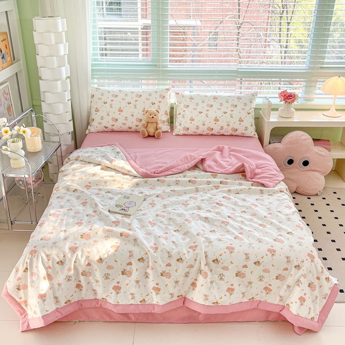 91家纺网 家纺一手货源 找家纺 一加一 2025新款A棉B水洗棉大豆夏被四件套 乖乖熊