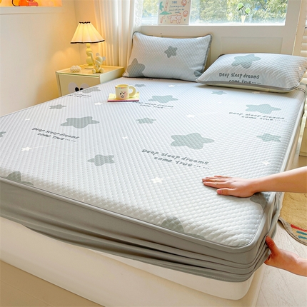 91家纺网 家纺一手货源 找家纺 康纳利 2025新款A类豆豆床笠席夏被四件套 幸运流星