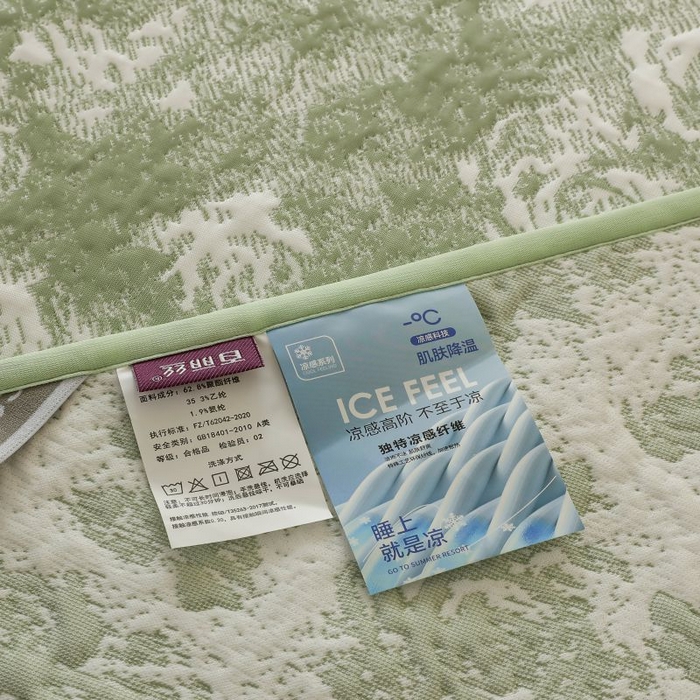 91家纺网 家纺一手货源 找家纺 2025新款玫瑰亲肤冰丝席床裙 绿色