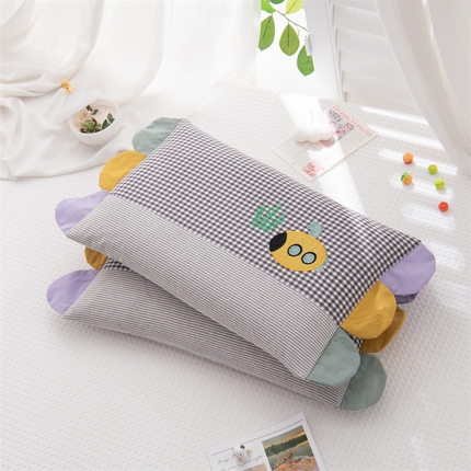 91家纺网 家纺一手货源 找家纺 （总）仁宇枕业 2025新款新品全棉水洗棉彩虹边贴布绣全荞麦系列幼儿园学生儿童枕头