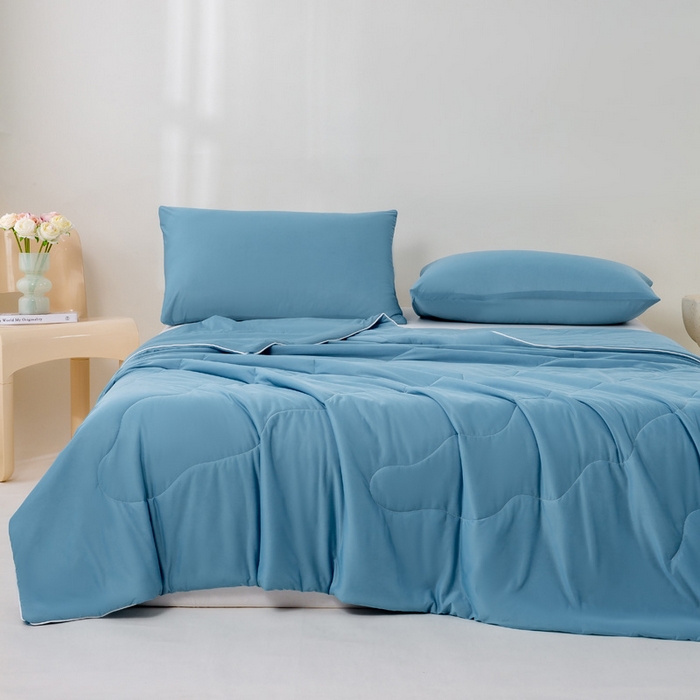 91家纺网 家纺一手货源 找家纺 好梦来家纺（原锦茂家纺） 2025新款印花凉感丝抗菌夏被 深蓝