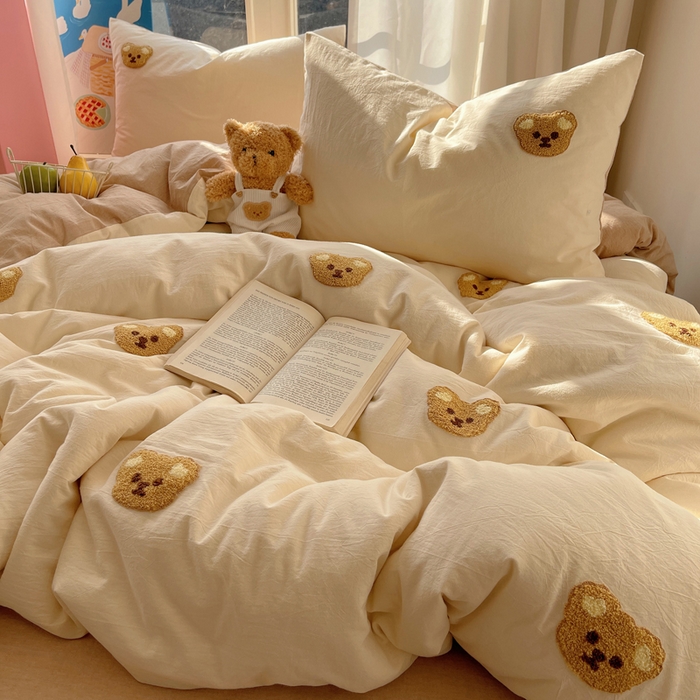 91家纺网 家纺一手货源 找家纺 慕尚家纺 2025新款春夏新款色织水洗棉毛巾绣四件套 嘟嘟熊 白