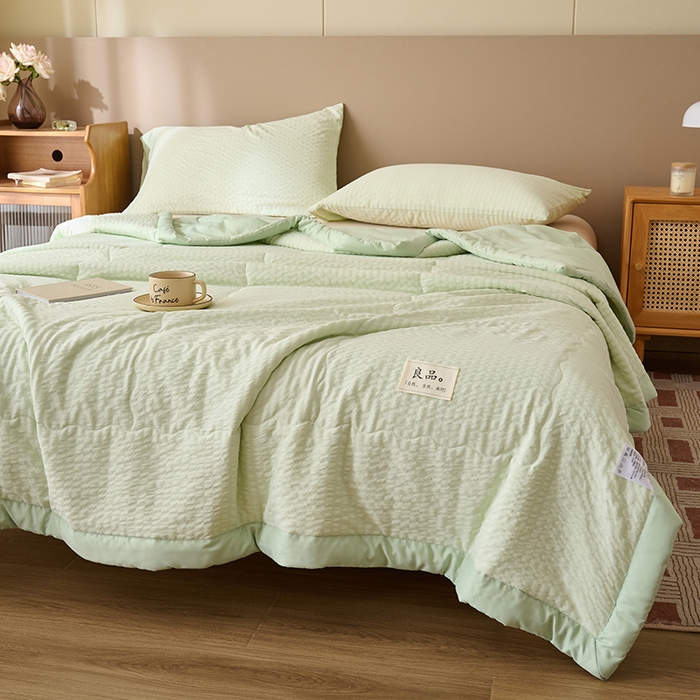 91家纺网 家纺一手货源 找家纺 畅销被业 2025新款水洗棉泡泡格夏被 泡泡格-浅绿