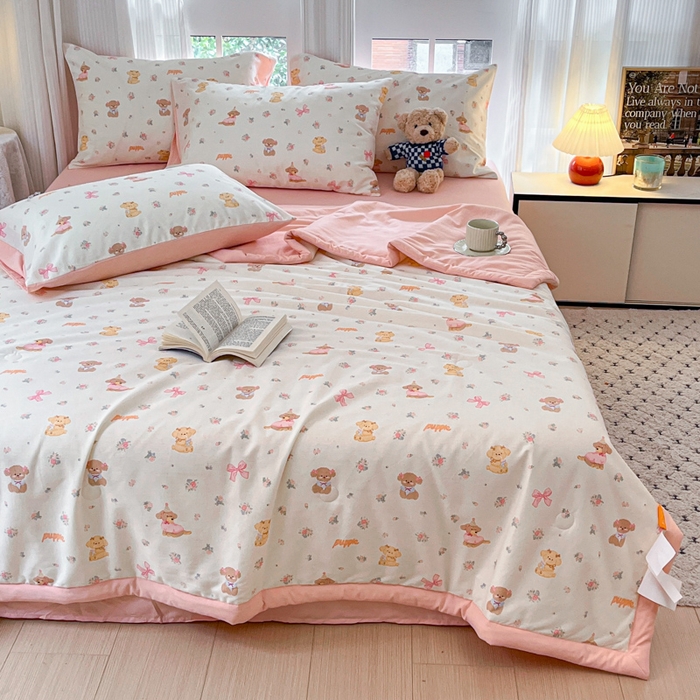 91家纺网 家纺一手货源 找家纺 一加一 2025新款A棉B水洗棉大豆夏被四件套 酷卡小狗