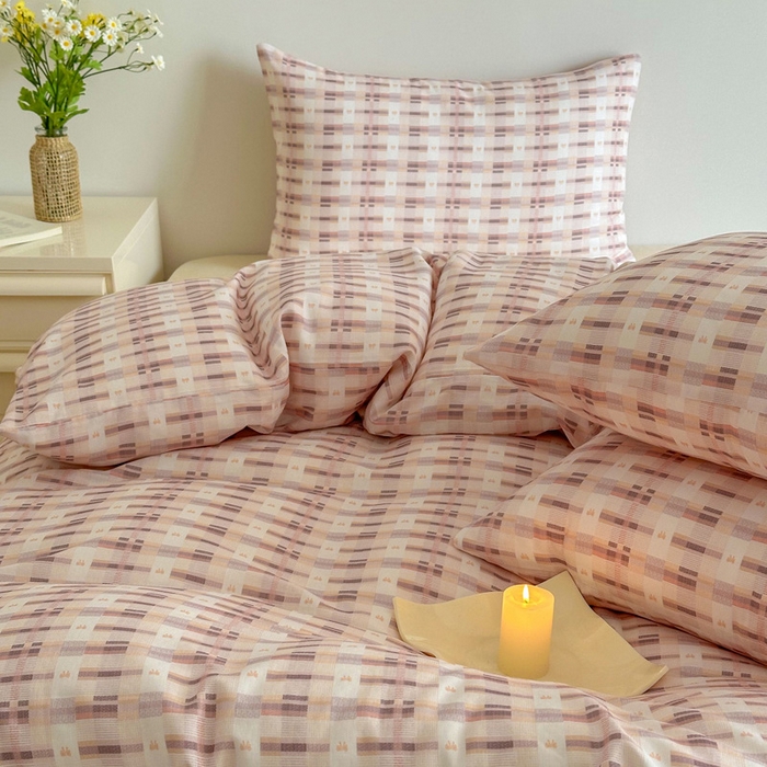 91家纺网 家纺一手货源 找家纺 塞纳 2026新款.全棉有氧双层纱四件套-场景一 云缦-咖