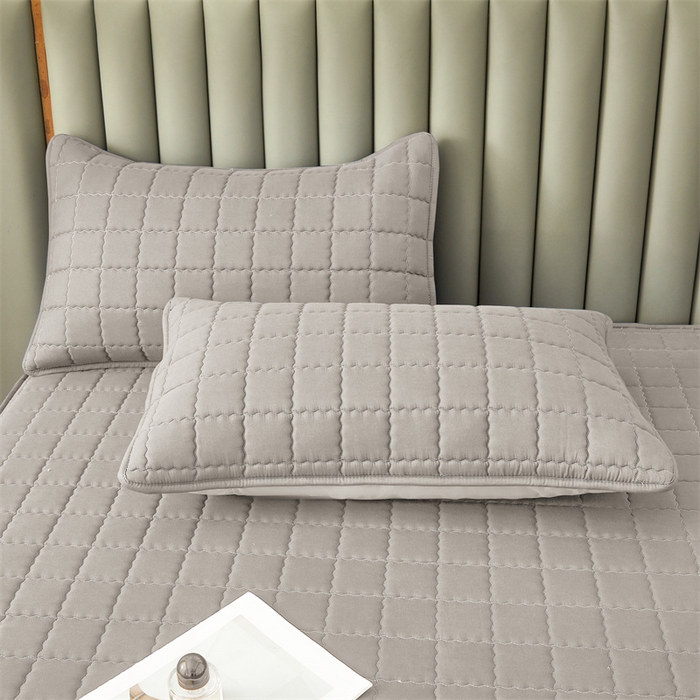 91家纺网 家纺一手货源 找家纺 欧邦 2025新款水洗原棉六面全包夹棉床笠 简雅灰